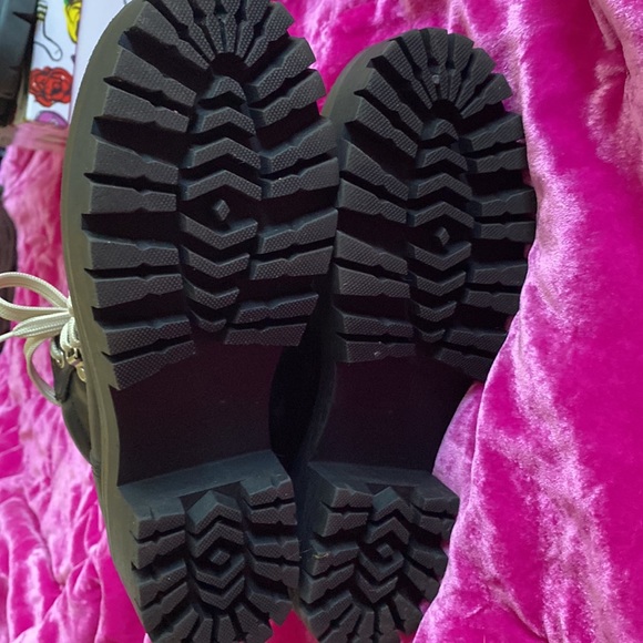 Steve Madden Bam Boots - Picture 5 of 6